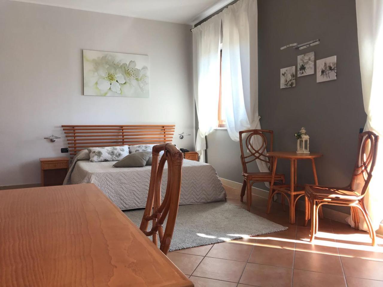 Tenuta Re Ferdinando Santa Maria Capua Vetere Bagian luar foto
