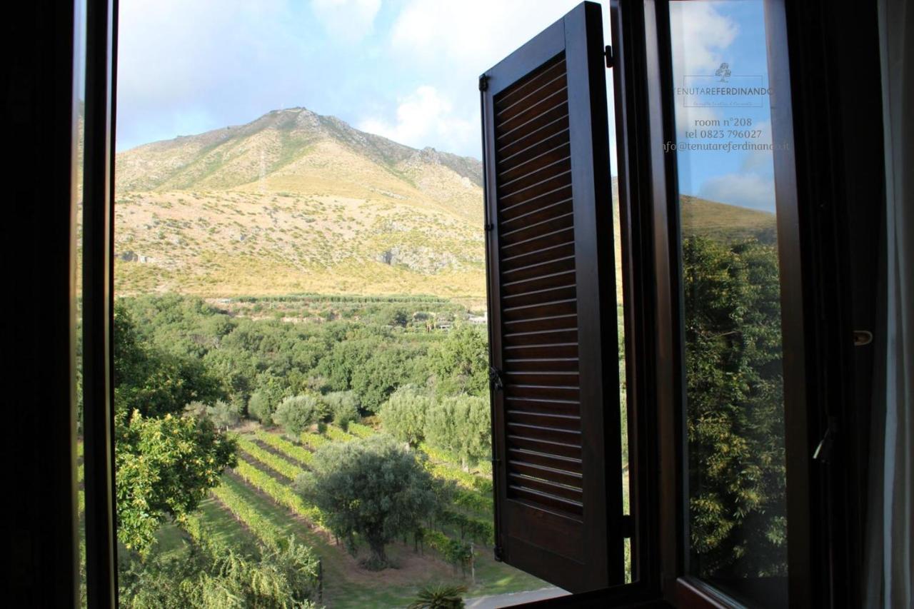 Tenuta Re Ferdinando Santa Maria Capua Vetere Bagian luar foto